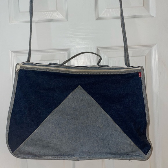 Vintage LEVI’S denim messenger bag - Picture 7 of 8